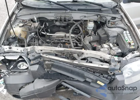 2006 Ford Escape Xls/Xls Manual from USA, damaged, VIN 1FMYU92Z76KA58526